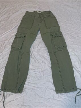 Women’s Garage Olive Cargo Pants